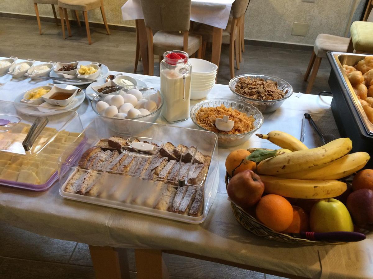 Olive Tree Hotel Саранде Екстериор снимка